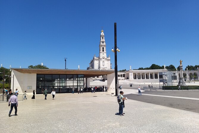 Private Tour from Lisbon to Porto – Your Journey, Your Adventure! - Fatima sanctuary: pilgrimage scale and spiritual atmosphere