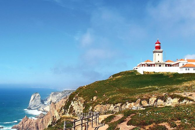 PRIVATE TOUR Full Day to Sintra, Roca Cape and Cascais - Stop 4: Cascais bay stroll, beach vibes, and easy coastal pacing