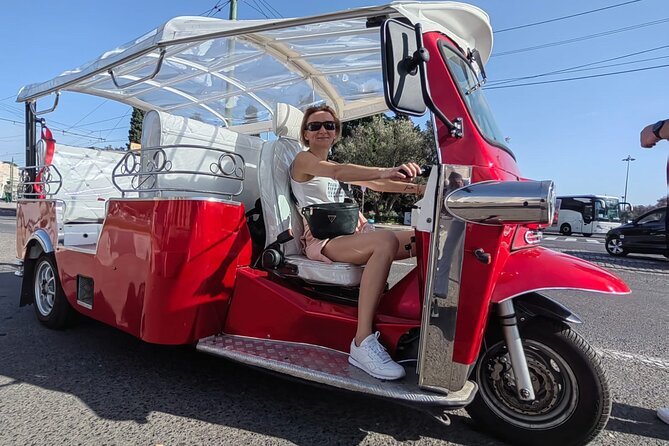Private Tour in Lisbon with Tuk Tuk - Senhora do Monte sunset point: the big payoff at the end