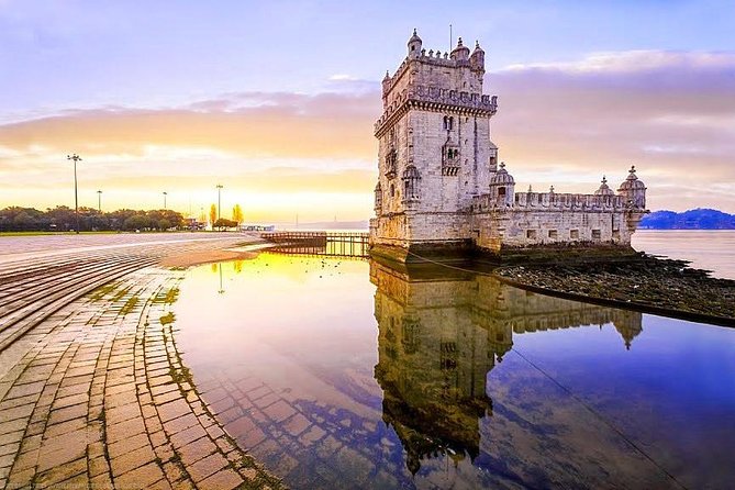Private tour of Portugal 5 days from Lisbon - Day 2 to Sintra area: Pena Palace and the views you walk for