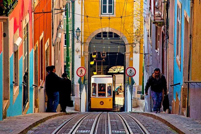 Private tour Portugal 10 days from Lisbon - Day 1 Alfama: Lisbon’s Tight Lanes and Free-Time Views