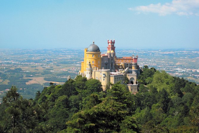 Private Tour: Sintra and Cascais Day Trip from Lisbon - Getting picked up in Lisbon, then out to Sintra smoothly