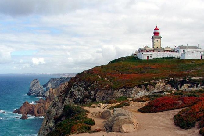 Private Tour Sintra, Cabo da Roca, Cascais e Estoril - How this private Sintra to Estoril route saves your day