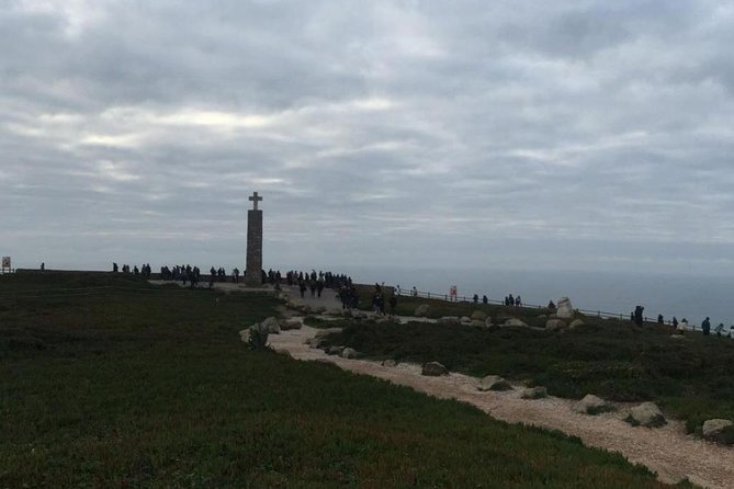 Private Tour Sintra, Cabo da Roca, Cascais e Estoril - Cabo da Roca and Guincho Beach: quick stops where the views do the talking