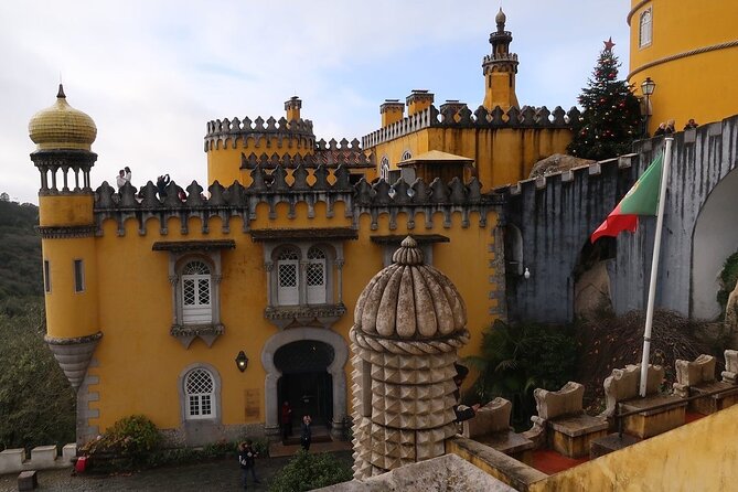 Private Tour Sintra from Lisbon Palaces of Pena and Regaleira - Quinta da Regaleira or Monserrate: choosing the finale