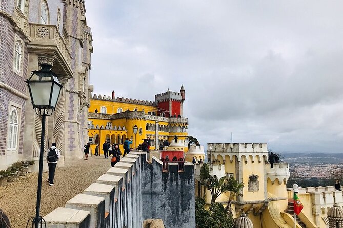 Private Tour Sintra, Pena Palace and Cascais from Lisbon - Centro Histórico de Sintra: Pastries, Shopping, and One Free Treat