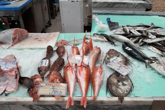 PRIVATE Tour to Factory of Tiles, Setúbal and Évora from Lisboa - Setúbal Market Time at Mercado do Livramento, For Fish People and Food People