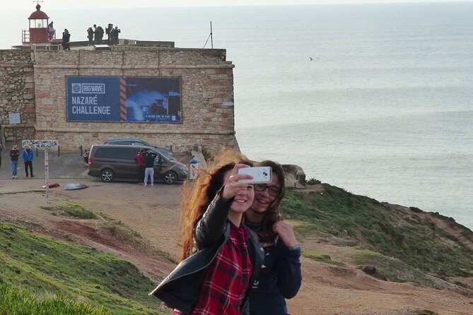 Private Tour to Fatima, Batalha, Nazare and Obidos from Lisbon - Nazaré Viewpoints and Praia do Norte: Waves, Views, and a Little Science