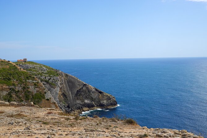 Private Tour to the Christ King and Arrábida - Setúbal fish market and historic center: food culture and local rhythm