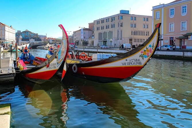 Private Transport Lisbon - Porto or Porto - Lisbon with 3 Stops - Vitor Pais and the story-led approach that makes stops click