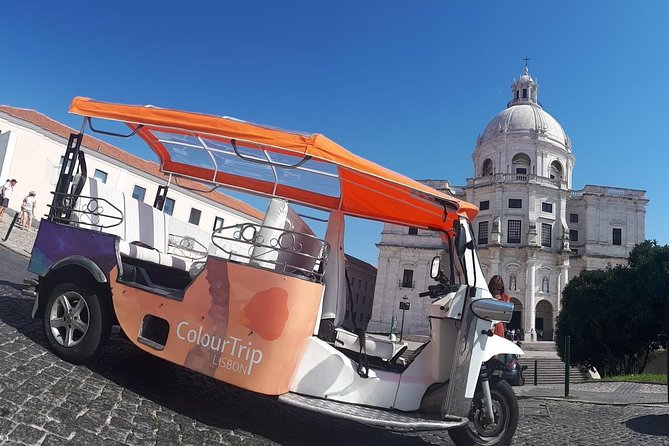 Private Tuk Tuk Tour Through Lisbon’s Historical Streets - Feira da Ladra: The Market Pass-By That Changes With the Calendar