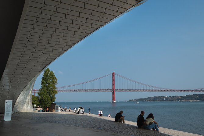Private Walking Food Tour in Lisbon - Belém - Jardim Afonso de Albuquerque: a garden stop that actually matters