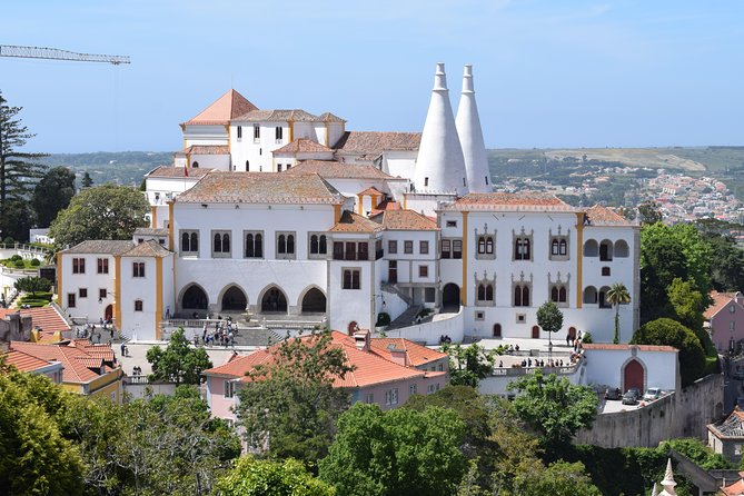 Quick visit to Sintra town from Lisbon Private Tour - Half day - Through Sintra Old Town and Past the Mountain Fortress