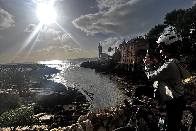 Relaxed E-bike in the backroads of Cascais and Sintra - Boca do Inferno and Cascais Coast: Rock Formations With Teeth