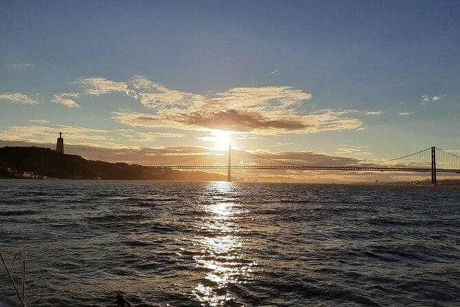 Relaxing Sailboat Cruise along the Tagus - What’s Included for $39.92: The Value You’ll Actually Feel