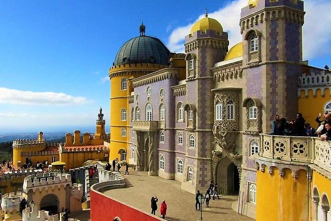 Sintra and Cascais Villages Private Luxury Tour - Centro Historico de Sintra: your hour to wander like a local