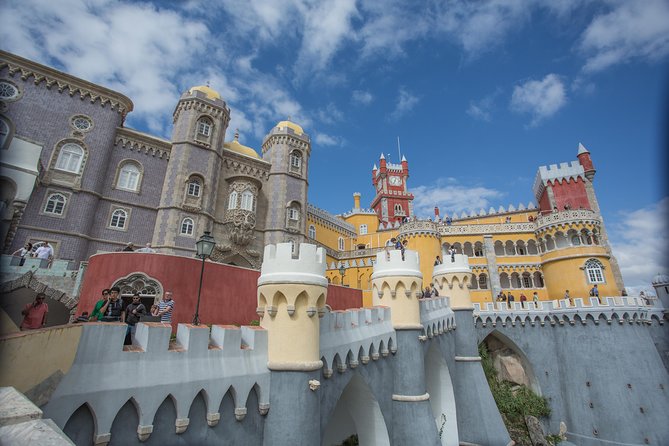 SINTRA – CABO DA ROCA – CASCAIS: A magical escape - Sintra Centro Historico: cobblestones, churches, and the National Palace area