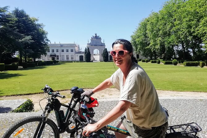 Sintra & Cascais de E-Bike Tour - Sintra village: coffee and the pastries you should try