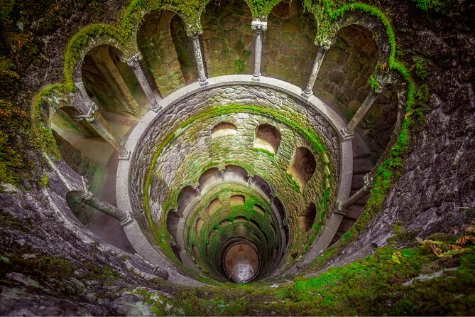 Sintra, Cascais & Estoril Private Tour - Palaces Tickets & Lunch - Estoril and Cascais: the Seaside Pair Before the Palaces