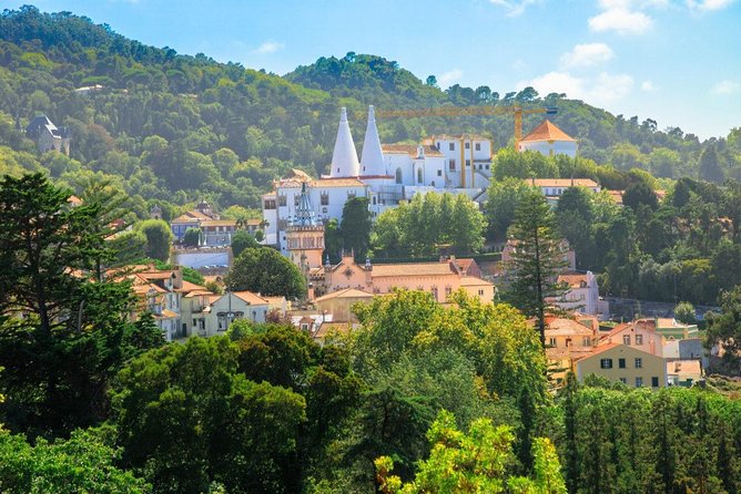 Sintra & Cascais Full Day Tour - Cascais historic center and the pass by Estoril and Casino