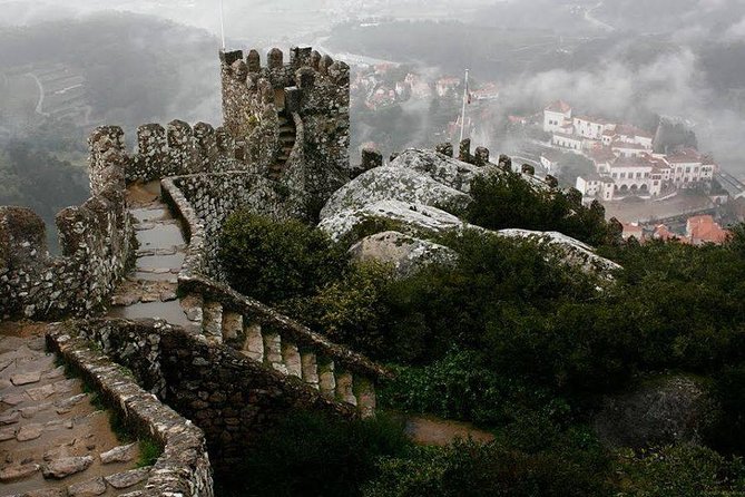 Sintra & Cascais Half-Day tour - A Tight Five-Hour Hit of Sintra and Cascais