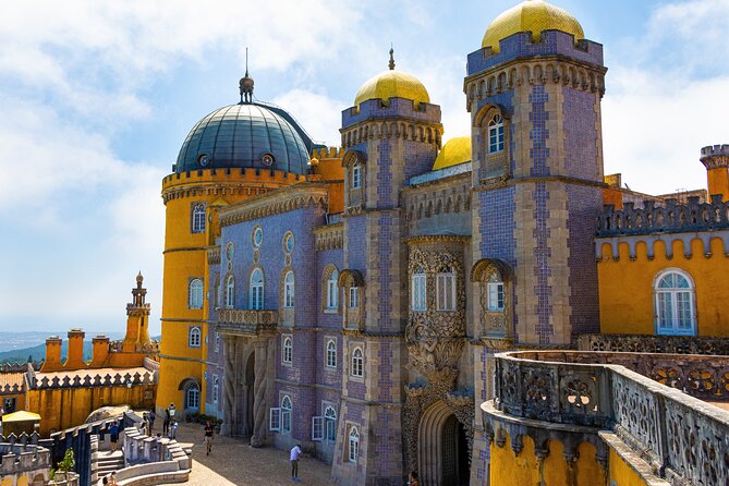 Sintra-Cascais-Pena Palace 8-People Small Group Tour from Lisbon - Cascais Old Town time, marina views, and a gelato you should not skip