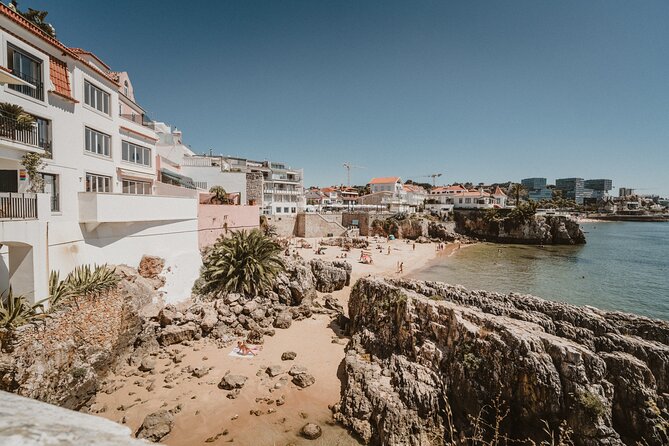 Sintra & Coast Escape – Palaces, Beaches & Villages - Food and timing: plan for lunch on your own