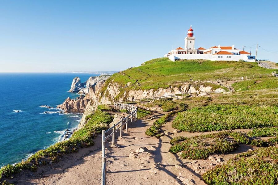 Sintra: Full-Day Deluxe Tour with Pena Palace ticket - Key things that make this tour worth your time