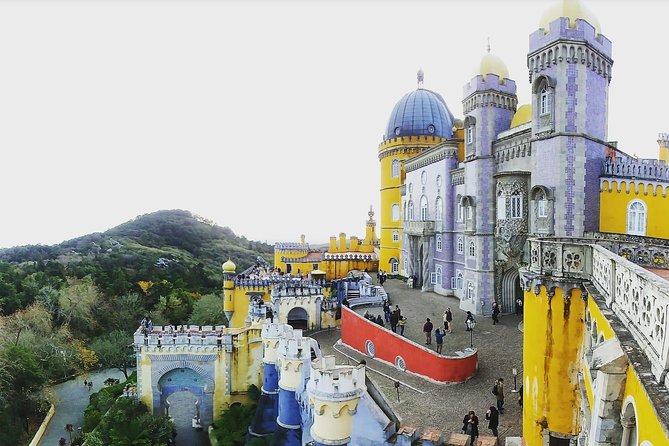 Sintra Full-Day Private Tour - A Journey through Wonderland - Pickup, timing, and how to avoid the worst of Sintra crowds