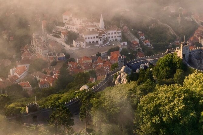 SINTRA FULL-DAY PRIVATE TOUR, Roca Cape, Guincho Beach, Cascais & Estoril - Skip-the-Lines and Guided vs Drop-Off Reality