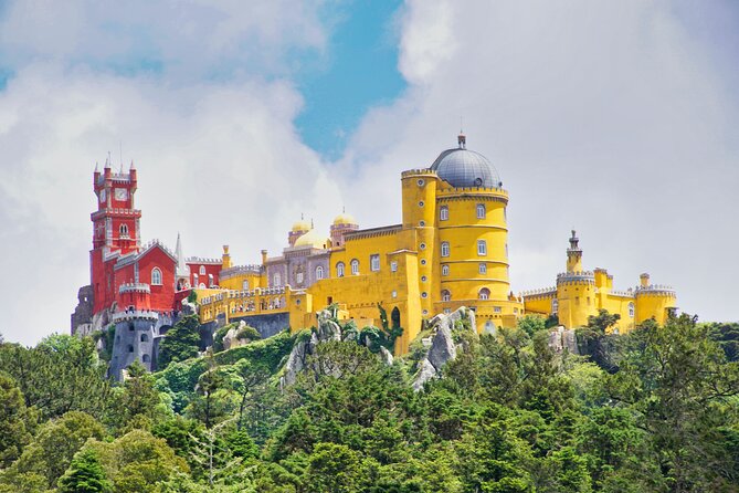 Sintra Full Day tour from Lisbon - small group tour - Stop-by-stop route: old-town streets to the big palace grounds