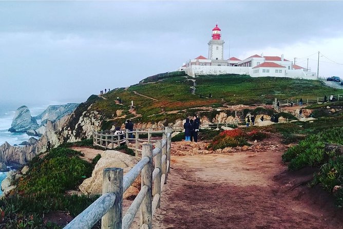 Sintra Half-Day Private Tour - A Journey through Wonderland - Quinta da Regaleira: Caves, Wells, and Why the Explanations Matter