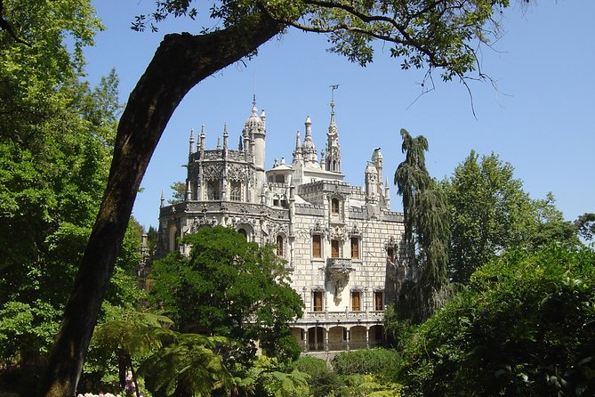 Sintra Palaces Full Day Private Tour from Lisbon - Castelo dos Mouros: The View Stop That Makes It All Click