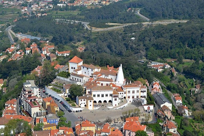 Sintra Palácio da Pena, Cabo da Roca and Cascais - The Group Size, Guide Style, and Meeting Points Matter