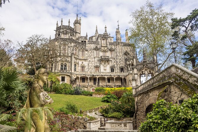 Sintra,Palácio da Pena,Quinta da Regaleira and Cascais - Lunch in Sintra: how to use the free time well