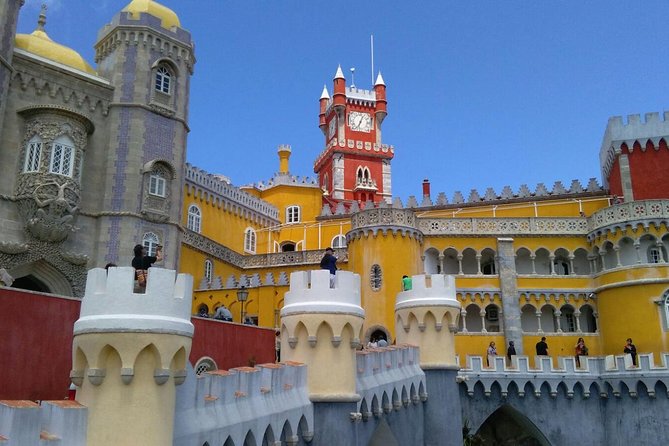 Sintra Private Tour from Lisbon - Cascais village time and Boca do Inferno’s ocean drama