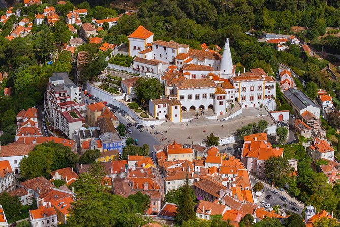 Sintra Private Tour with All Tickets Included - Centro Histórico de Sintra: time to slow down and taste Sintra