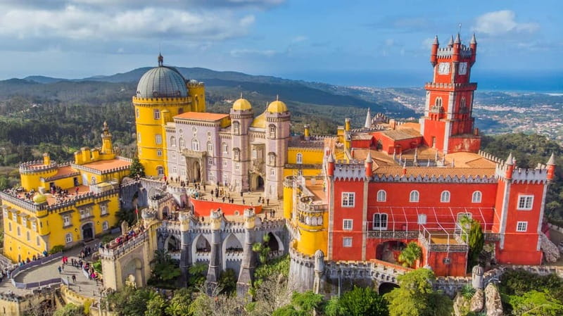 Sintra & Regaleira, Pena Palace, Cabo da Roca & Cascais Trip - Hotel pickup to Pena Palace: what the van ride really changes