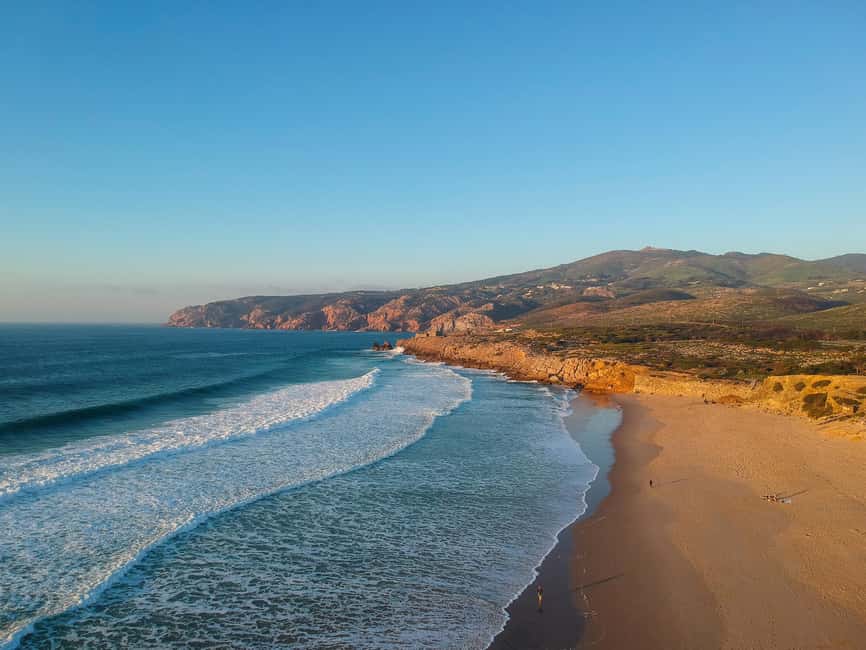 Sintra Small Group: Pena Palace, Moorish Castle & Cascais - Cascais lunch and backstreets: a real taste of the town
