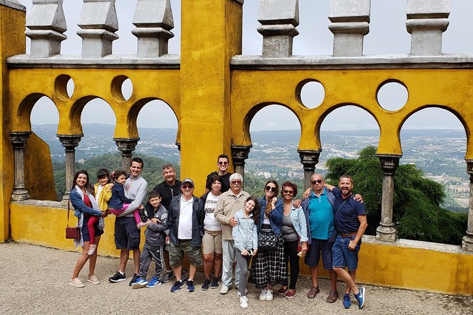 Sintra to Cascais: 2 Palaces, 4 Sites, Small Group 10 Hour Tour - Lunch in Praia das Maçãs, then Azenhas do Mar’s cliffside viewpoint