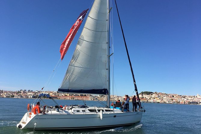 Small-Group Sailing Tour on the Tagus River from Lisbon - Stop-by-Stop: Your Lisbon Viewing Route Along the Tagus