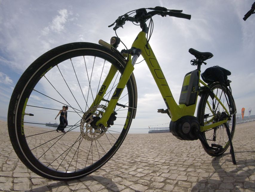 South Lisbon: 3-Hour Christ the King Electric Bike Tour - South Lisbon by E-Bike: The Smart Way to Pack in Christ the King Fast