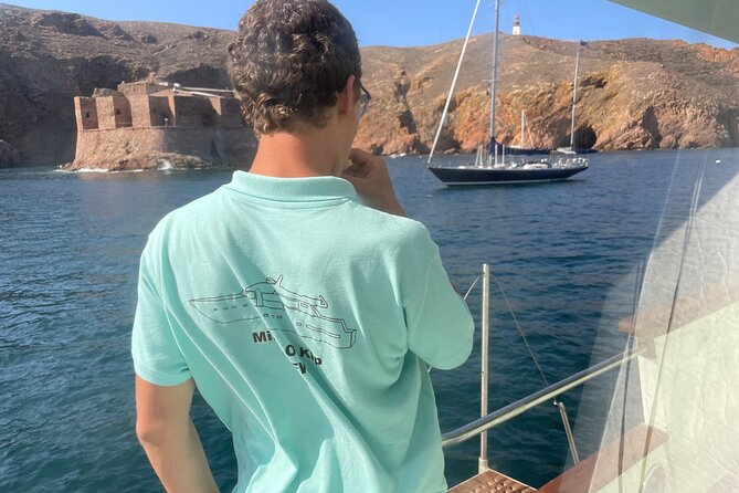 Sunset Cruise Lisbon | VIP Yacht Lisbon Party - Seeing the Portuguese discoveries monument area up close from the route