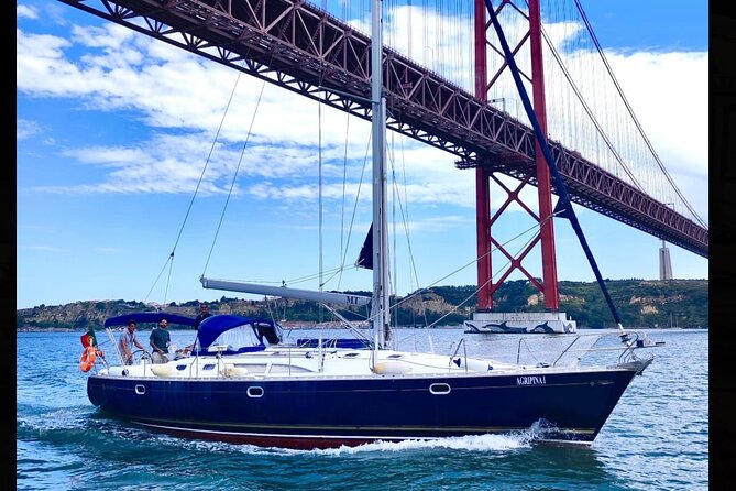 Sunset sailboat tour in Lisbon with green wine - Sunset timing, layers, and weather you should respect