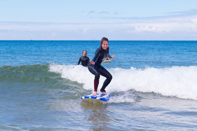 Surf Lesson - Where This Surf Lesson Works Best (And Who It Fits)
