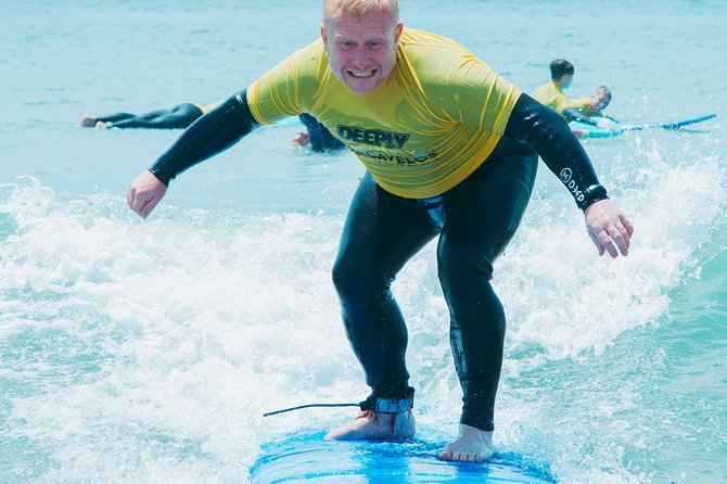 Surf Lesson on Praia de Carcavelos - Timing, tides, and finding the meetup spot on a long beach