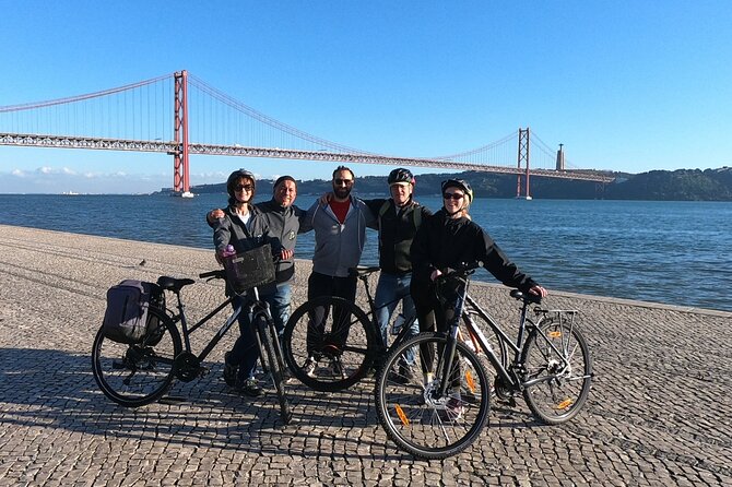 Tagus River Heritage and Traditional Lunch Bicycle Tour - Forte de São Bruno de Caxias: a calmer side of Lisbon’s maritime power