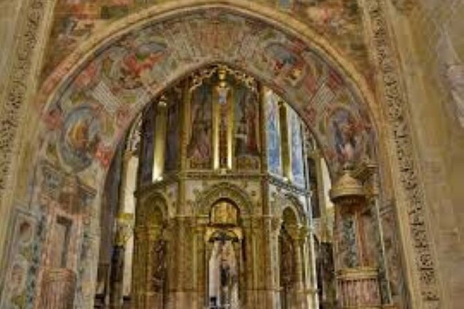 Take Battle Alcobaça and Óbidos The Templar and Medieval Legacy - Tomar’s Convento de Cristo: the UNESCO core of the day