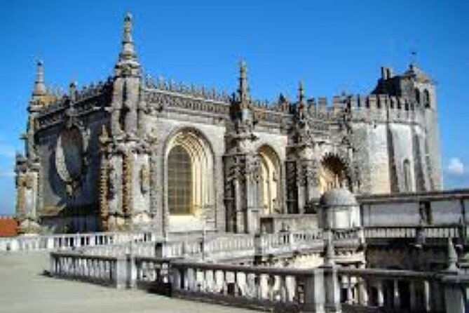 Take Battle Alcobaça and Óbidos The Templar and Medieval Legacy - Batalha: lunch first, then the monastery built to remember a battle