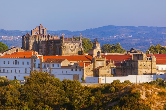 Templar Knights: Tomar and Almourol Castles Full Day Private Tour - Guide style varies, so set your expectations early